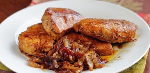 Manly Kitchen Pork Chops with Apple Cider Sauce